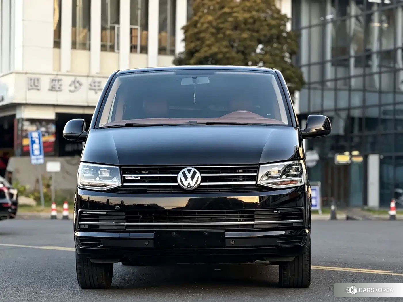 Volkswagen Caravelle 2018 Черный из Китая, фото 4