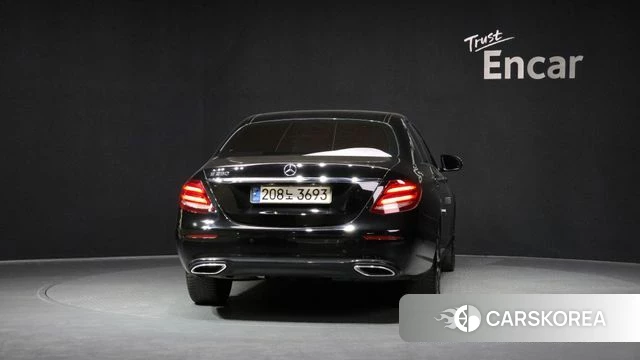 Mercedes-Benz E-Class W213 id 4196356 из Кореи 27