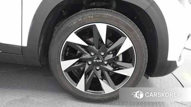 Kia Seltos id 4768869 из Кореи 26