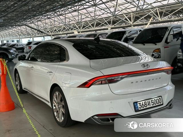 Hyundai The New Grandeur IG Hybrid 2021 Белый из Кореи, фото 4