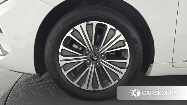 Kia K7 Premier Hybrid id 4317814 из Кореи 31