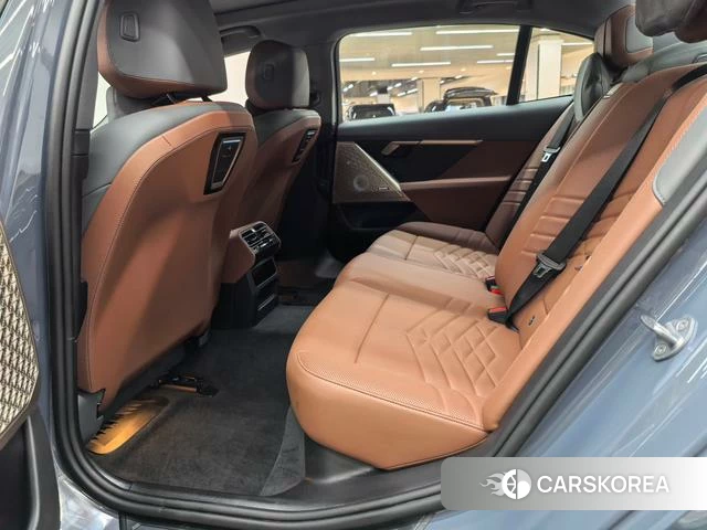 BMW 5 series id 4257457 из Китая 16