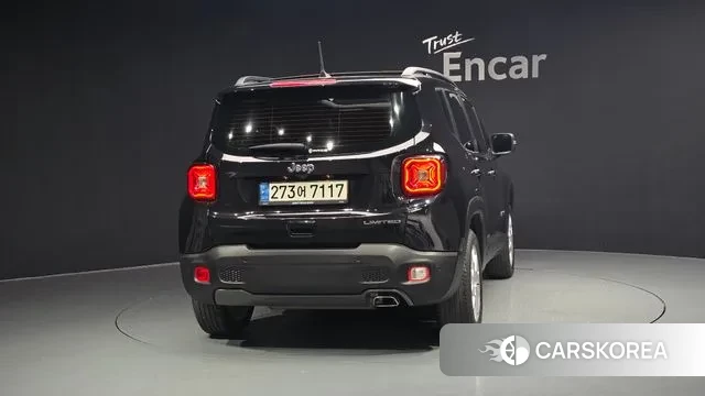 Jeep Renegade id 3269106 из Кореи 14