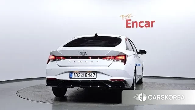 Hyundai Avante (CN7) id 3274105 из Кореи 14