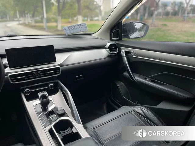 Geely Automobile Binyue PHEV id 4209150 из Китая 13
