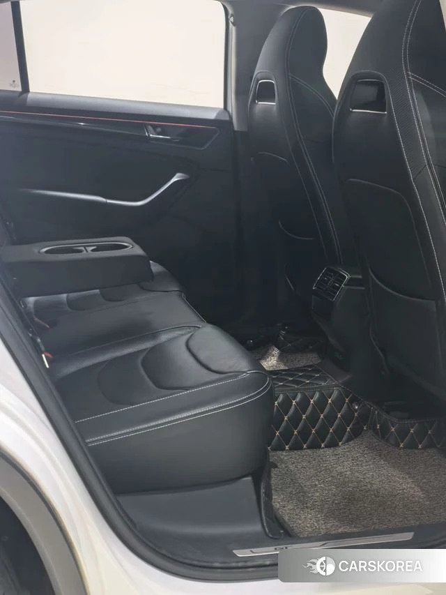 Skoda Kodiak GT id 4213880 из Китая 13