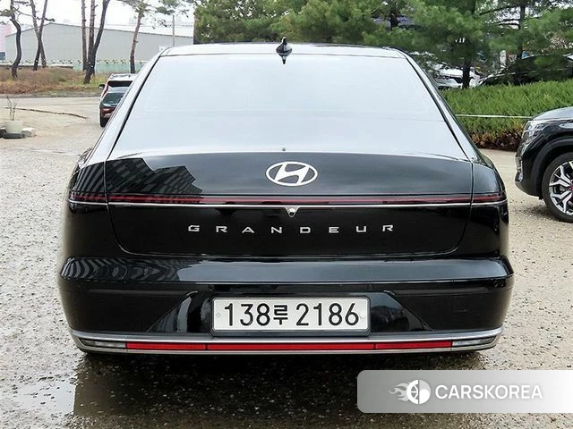Hyundai Grandeur (GN7) id 3914353 из Кореи 14