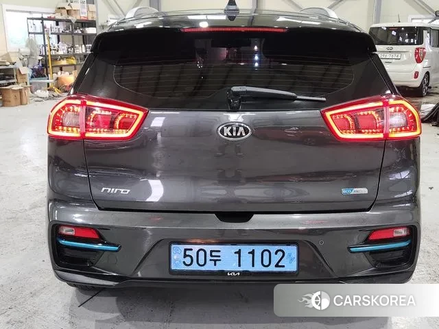 Kia Niro EV id 3008244 из Кореи 14