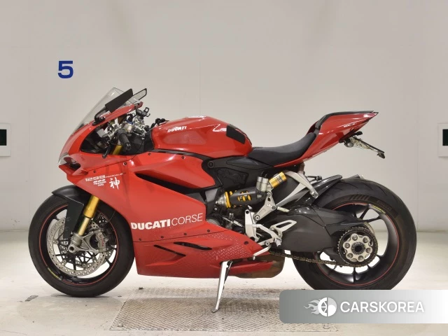 Проданный Ducati 1299 PANIGALE S 2015 из Японии