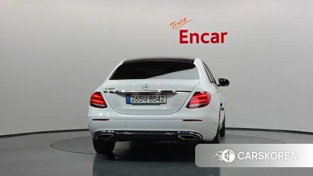 Mercedes-Benz E-Class W213 id 4775849 из Кореи 34