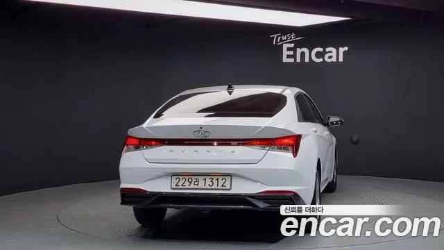 Hyundai Avante (CN7) id 2920423 из Кореи 14