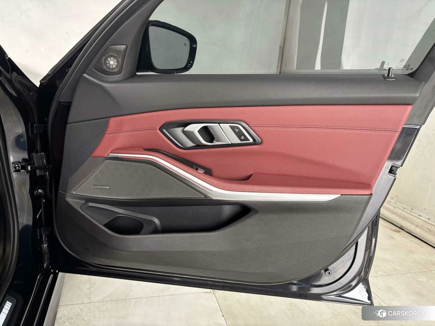 BMW 3 series id 4467752 из Китая 25