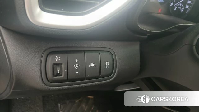 Hyundai Venue id 4477142 из Кореи 12
