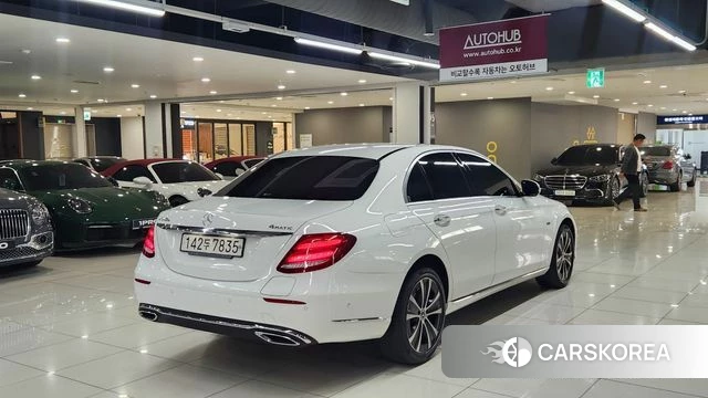 Mercedes-Benz E-Class W213 id 3885524 из Кореи 14