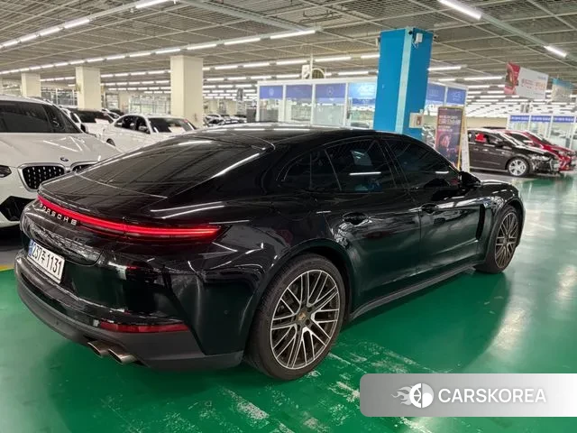 Porsche Panamera (972) 2024 Черный из Кореи, фото 4