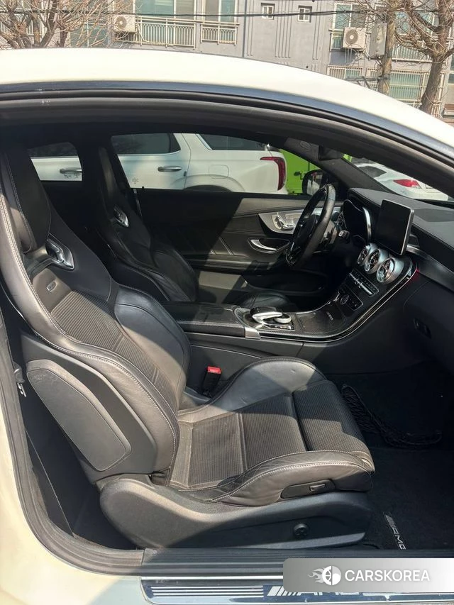 Mercedes-Benz C-Class W205 2018 Белый из Кореи, фото 4