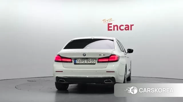 BMW 5 Series (G30) id 3437650 из Кореи 14