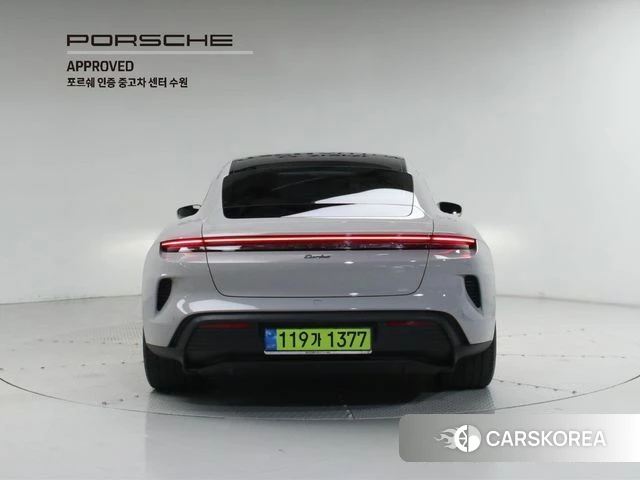 Porsche Taycan id 4329302 из Кореи 14