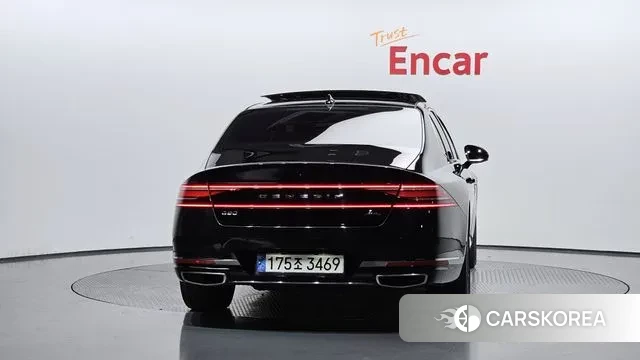 Genesis G90 (RS4) id 3212842 из Кореи 14