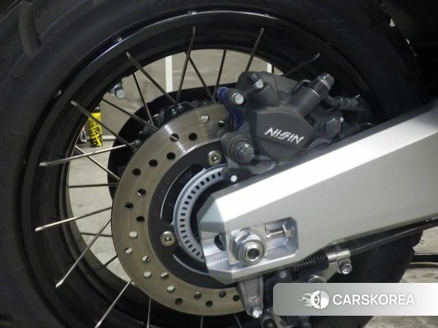 Honda X-ADV 750 id 3950163 из Японии 28