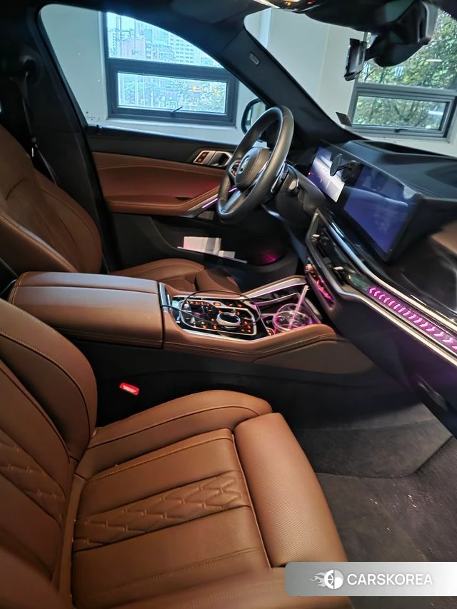 BMW X6 (G06) 2025 Черный из Кореи, фото 4