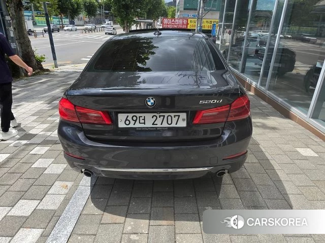 BMW 5 Series (G30) id 4772661 из Кореи 11