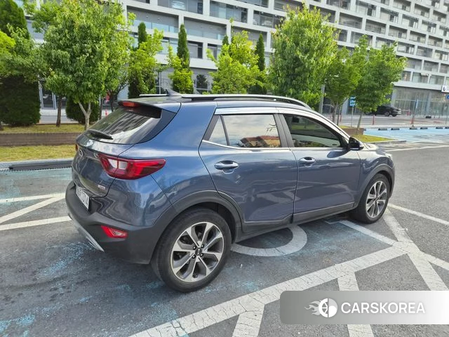 Kia Stonic id 4470909 из Кореи 9