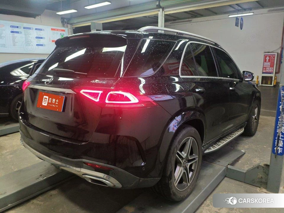 Mercedes-Benz GLE (import) 2019 Черный из Китая, фото 4