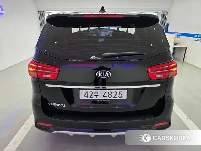 Kia The New Carnival id 3469713 из Кореи 14