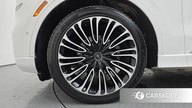 Lincoln Aviator 2nd generation id 4864216 из Кореи 30