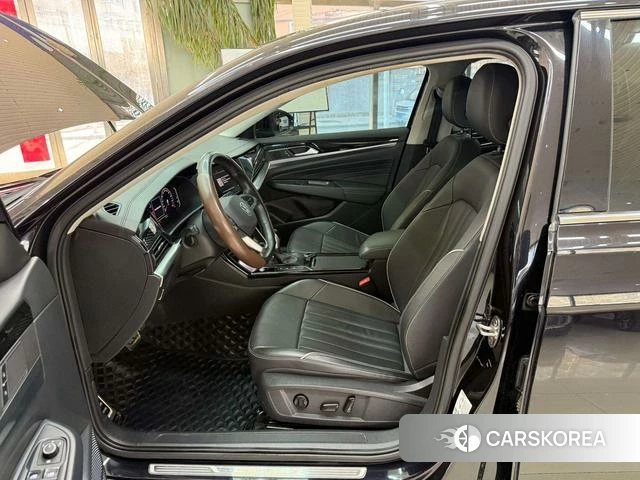 Volkswagen Passat id 4334945 из Китая 17