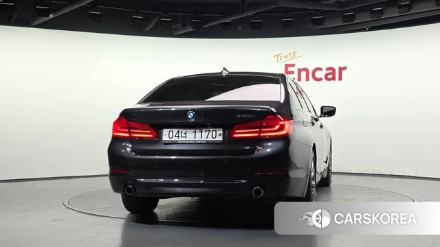 BMW 5 Series (G30) id 4694082 из Кореи 30