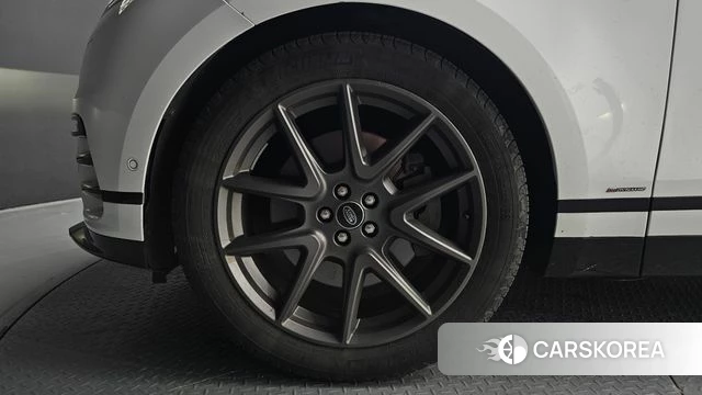 Land Rover Range Rover Velar id 4370408 из Кореи 31