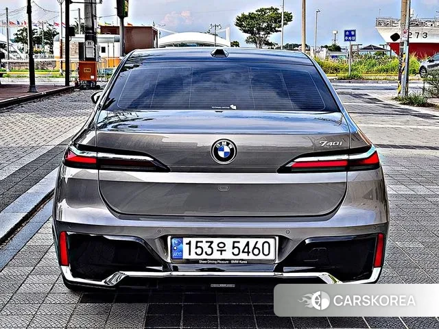 BMW 7 Series (G70) id 3153031 из Кореи 8