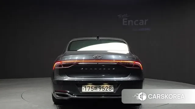 Hyundai The New Grandeur IG id 3607845 из Кореи 14