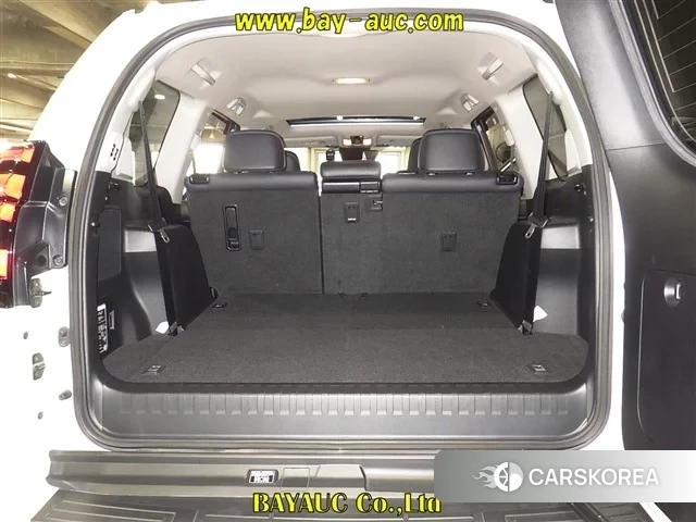 Toyota Land Cruiser Prado 2021 из Японии, фото 4