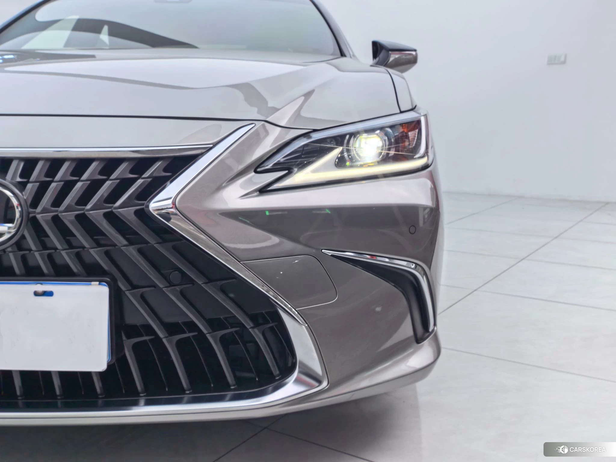 Lexus ES id 4461505 из Китая 15