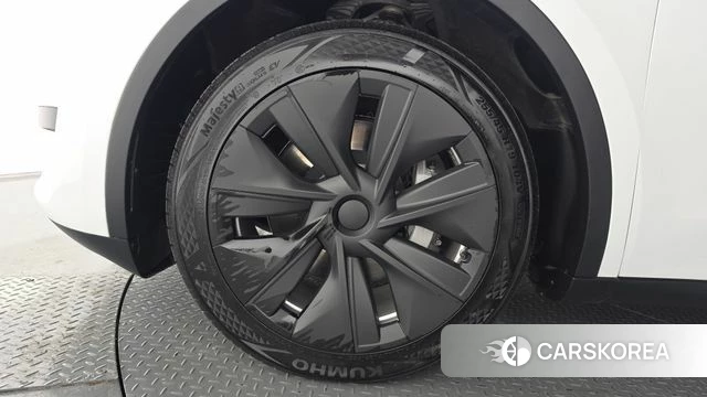 Tesla Model Y id 4710833 из Кореи 29