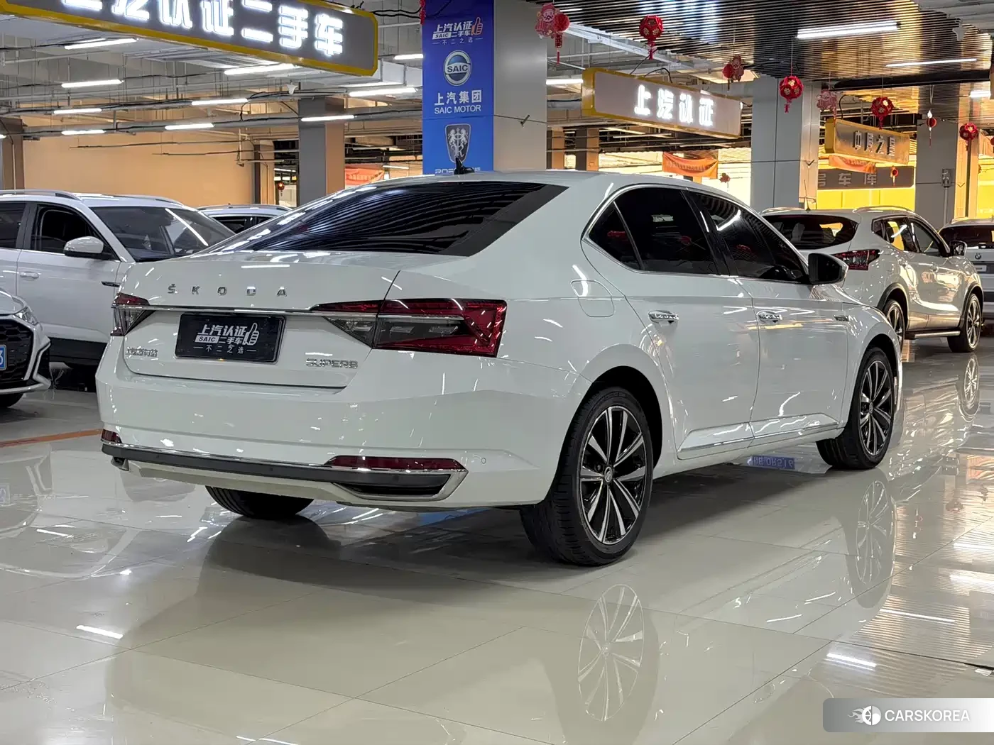 Skoda Superb 2022 Белый из Китая, фото 5