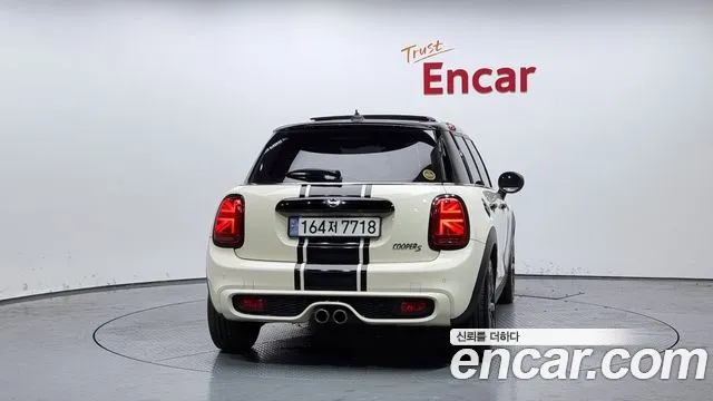 Mini Cooper S id 2854876 из Кореи 14