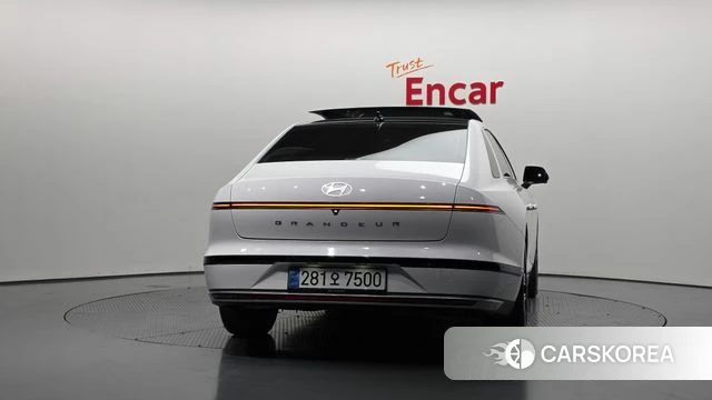 Hyundai Grandeur (GN7) id 3831419 из Кореи 14