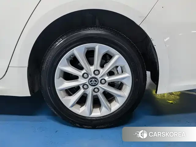 Toyota Corolla id 4570707 из Китая 10