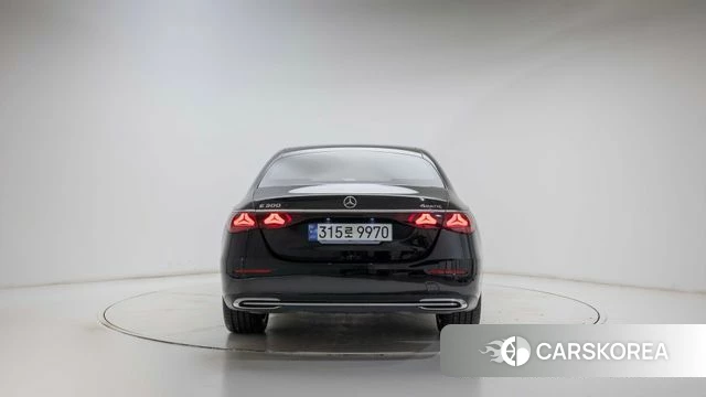 Mercedes-Benz E-Class W214 id 4375376 из Кореи 13