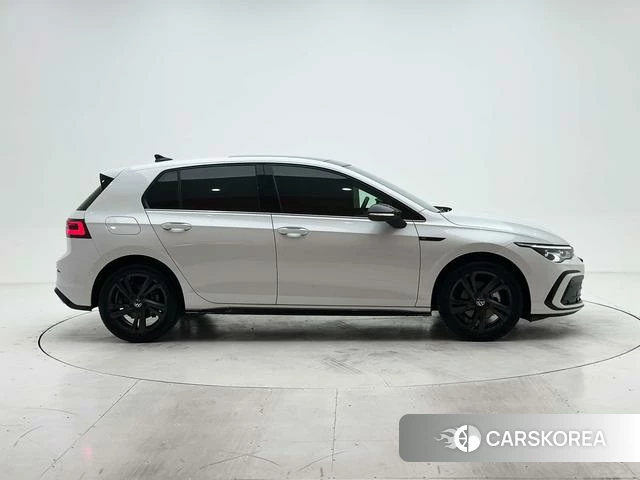 Volkswagen Golf id 4393956 из Китая 18