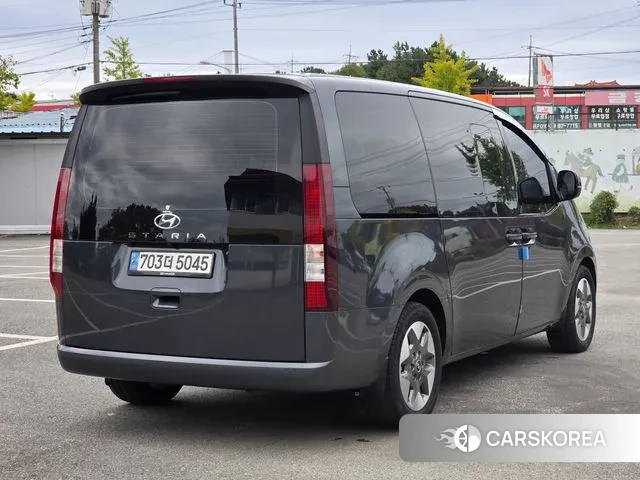 Hyundai Staria id 3247207 из Кореи 14