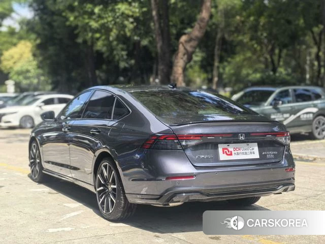 Honda Accord id 4278050 из Китая 13