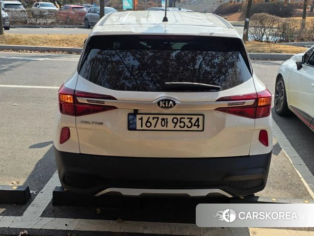 Kia Seltos 2021 Белый из Кореи, фото 4