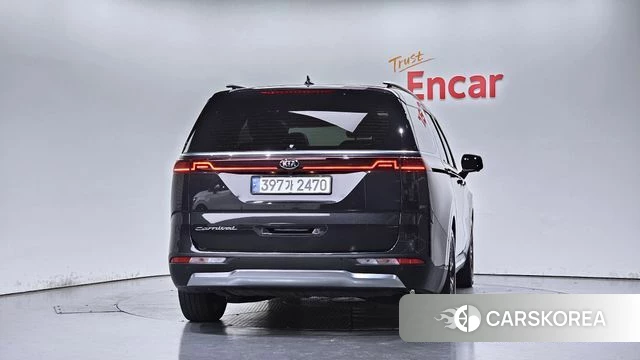 Kia Carnival 4th generation id 4697910 из Кореи 24
