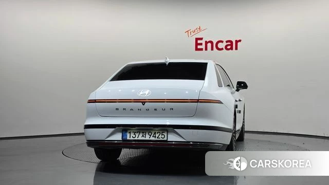 Hyundai Grandeur Hybrid (GN7) id 4862813 из Кореи 29