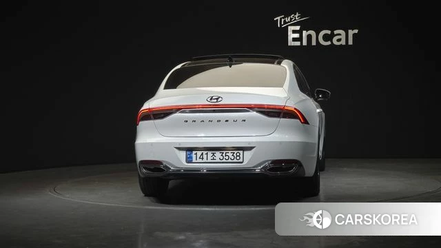 Hyundai The New Grandeur IG Hybrid id 3799484 из Кореи 14